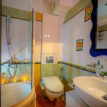 - Location, Near Center! Lejlighed Sofia