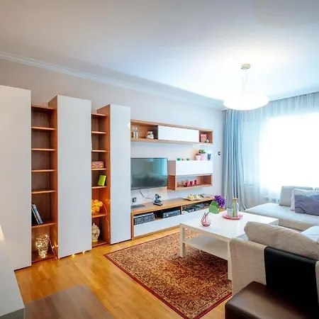 Lejlighed - Location, Near Center! Sofia